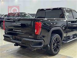 GMC Sierra